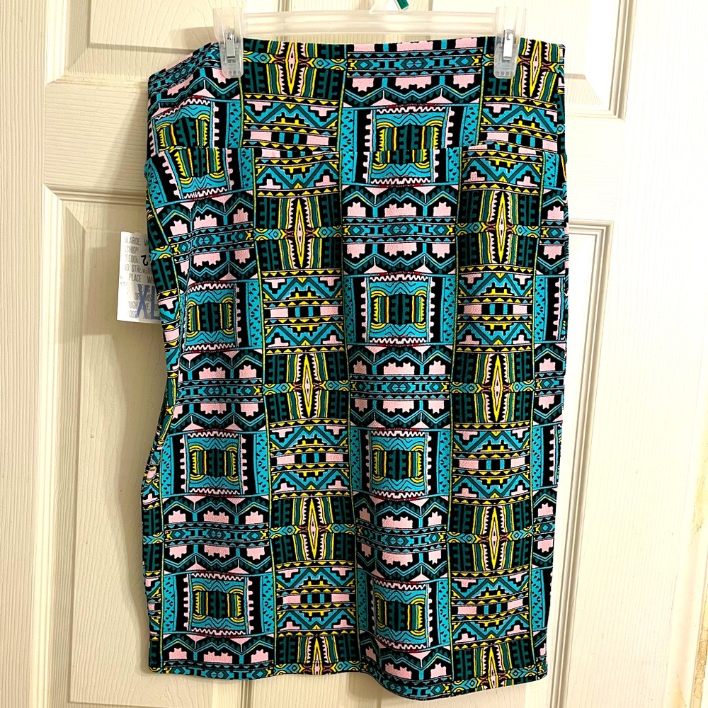 LuLaRoe Cassie Skirt - Size XL